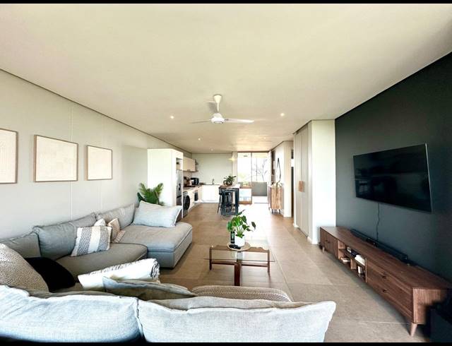 2 BEDROOM APARTMENT FOR SALE IN SHEFFIELD BEACH